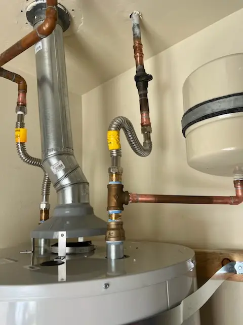 Water heater installation and plumbing repair in Queensgate